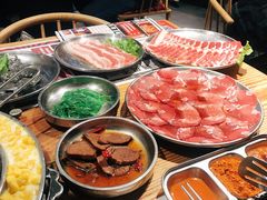-青瓦炭韩潮烤肉(花园道店)