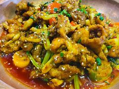 -巴四老城区炭火蛙锅(张江店)
