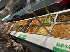 -晓宇盒饭(民安街店)