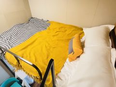 -魔方公寓(碧云国际店)