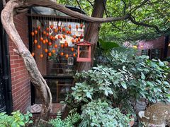-古董花园(思南路42弄小区店)