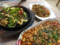 -洪霞餐馆