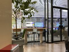 -M Stand(凯德乐峰广场店)