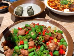 -川堂风·跷脚牛肉·乐山爆炒(宝山日月光店)