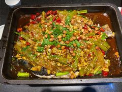 香辣烤鱼金镶玉-俏巴妹烤鱼香锅(奥体店)