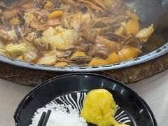 -粘豆包柴火铁锅炖