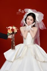 -蒙太奇婚纱摄影(万达店)