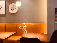 -POKEE VIA&Brunch·维娅(重庆来福士店)