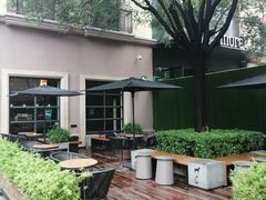 -星巴克(郑州普罗旺世店)