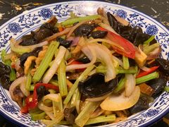 -大众酸菜鱼(梨花巷总店)