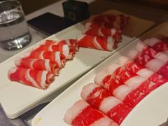 -海底捞火锅(新松江路生日主题店)