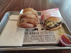 -FATBURGER 特富客汉堡(外交公寓店)