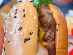 -麦当劳(展览路店)