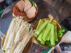 -九牧鱻·渝老鬼重庆火锅(人民路店)