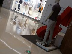 -优衣库(天津鲁能城购物中心店)