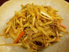 茭白肉丝-75幢私房菜馆