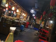 -佬革命主题火锅(玉沙路店)