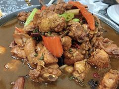 -八两八金·莱芜特色炒鸡(市南漳浦路店)