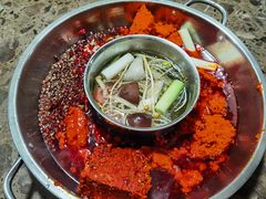 鸳鸯锅-星鸿社重庆老火锅