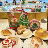 见过圣诞🎄氛围这么浓的蛋糕房吗？