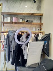 -V HAIR SALON造型