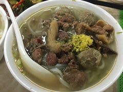 牛肉丸拼牛杂粿条-华威达牛庄(黄埔大道西店)