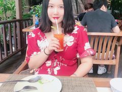 -卷心菜和避孕套餐厅(Pattaya)