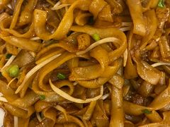 干炒牛河-粤·向群饭店(龙津东路总店)