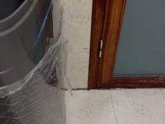 -梁老三麻辣鸡头总店