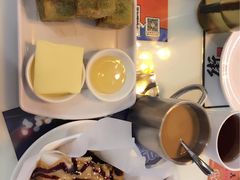-新大咀港式茶餐厅(宝山万达店)