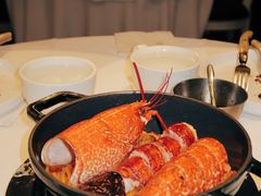 整只布列塔尼蓝龙虾佐意大利扁平-Le Bistrot de Racine