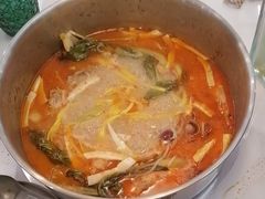 -喃喃椰·糟粕醋·椰子鸡火锅(七堡花园店)
