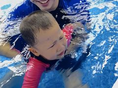 -Swim斯卫姆国际儿童游泳中心(红博中央公园店)