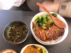 脆皮鸡腿-贡梅老面馆·蟹粉面·无锡特色小吃(南长街主推店)