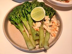 烤西兰花苔-胡麻(静安嘉里店)