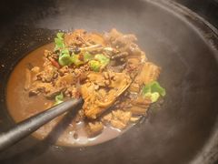 -挂旗柴锅鸡(蚌山区嘉年华店)