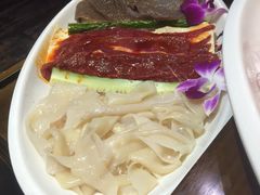 -水煮英雄重庆麻辣火锅