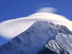 -贡嘎雪山