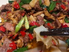 糟辣小炒肉-树厨贵州菜(大十字店)