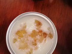 椰香桃胶-元氏钵仔糕(北京路店)