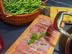 -由衷贵州酸汤牛肉火锅(新桥店)