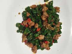 青椒童子鸡-江边渔村(双井店)