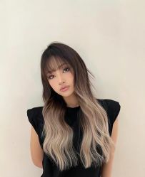 -镁连社·美联社