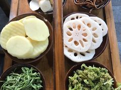 -正南齊北重庆老火锅(光华村直营店)
