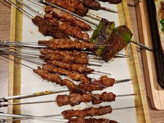 -街角等你.大连海鲜烧烤.经典铁板海鲜串(西安路店)