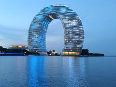 -湖州太湖旅游度假区-月亮广场