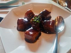 红烧肉-世博源公馆·本帮融合菜·主题包厢·江景餐厅