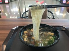 -冯鑫记南京鸭血粉丝汤(南京南站店)