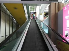 -卜蜂莲花(浦江城市生活广场店)