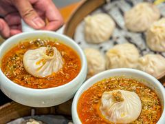 -馋三尺蟹粉小笼(人民广场店)